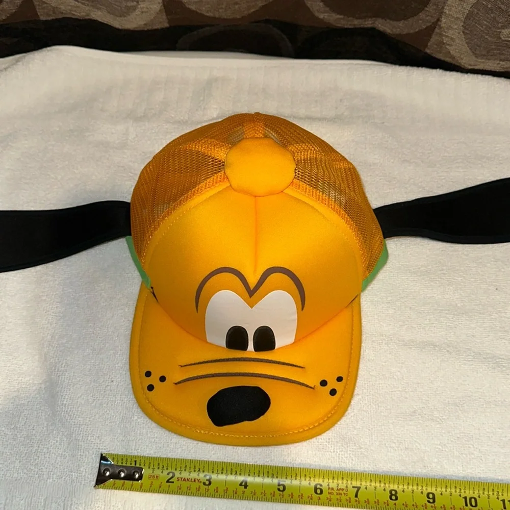 DISNEYPARKS EXCLUSIVE AUTHENTIC, ORIGINAL DISNEY PLUTO BASEBALL CAP. ADULT Sz